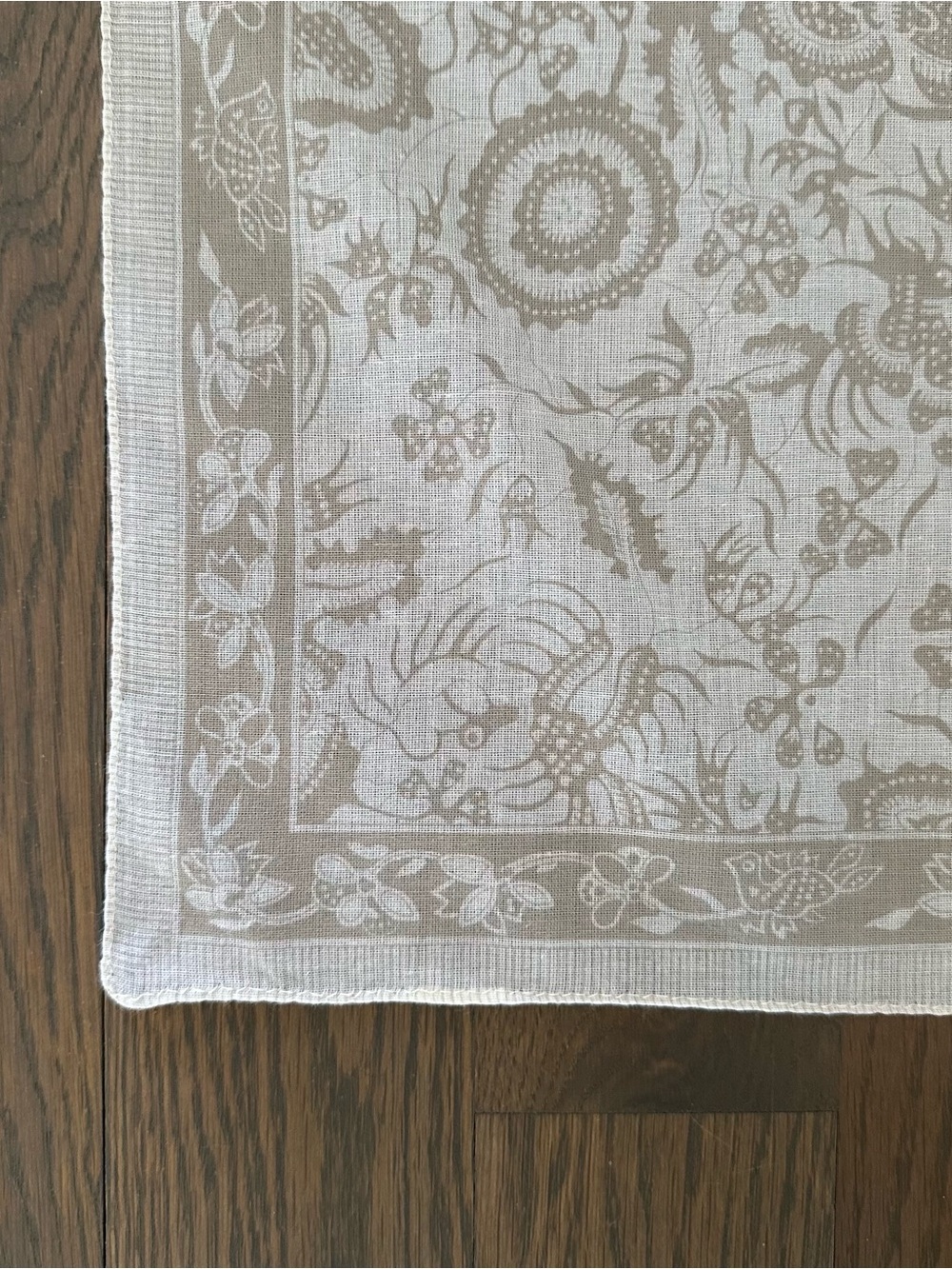 Vintage Cotton Voile Floral and Paisley Print Scarf in White and Tan 26.5" sq - Picture 7 of 8
